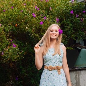 Meet your Posher, Tori